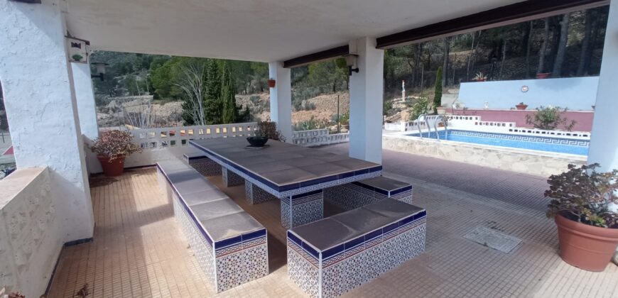Chalet en Partida Bugaia de Baix (Jijona)