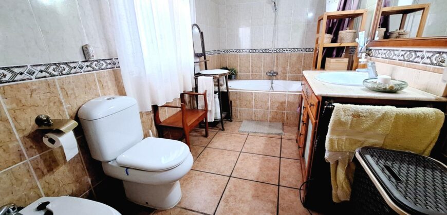Chalet pareado en Haygon (San Vicente del Raspeig)