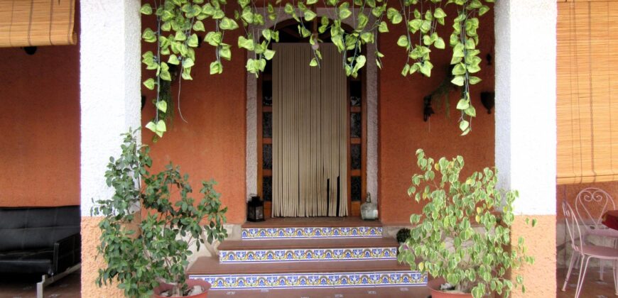 Chalet pareado en Haygon (San Vicente del Raspeig)