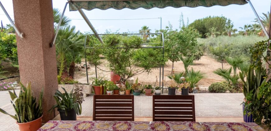 Casa de campo en Matola (Elche)
