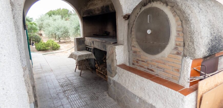 Casa de campo en Matola (Elche)