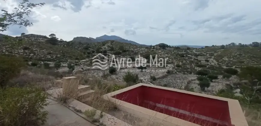 Casa de campo en El Moratell (Jijona)