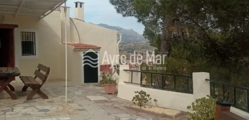 Casa de campo en El Moratell (Jijona)