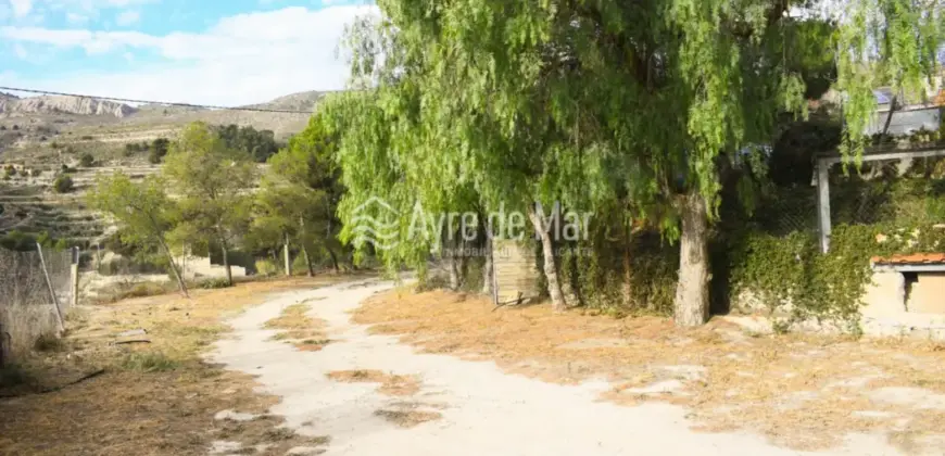 Casa de campo en La Partida de Nuches (Jijona)