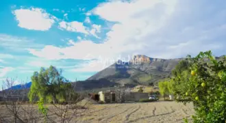 Casa de campo en La Partida de Nuches (Jijona)