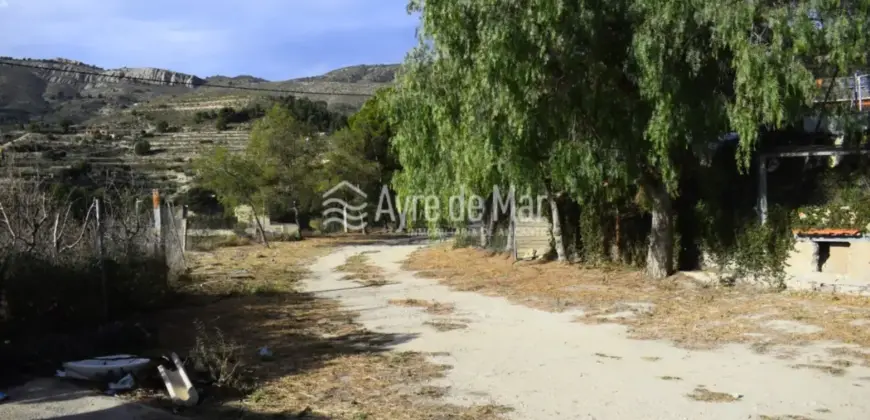 Casa de campo en La Partida de Nuches (Jijona)