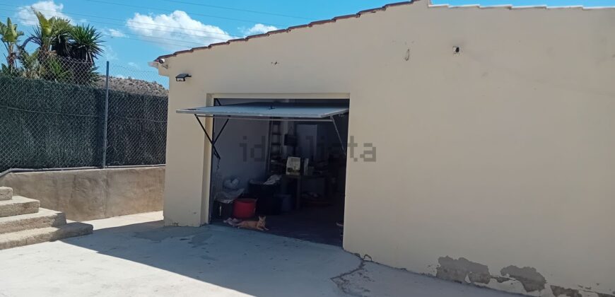 Chalet en el sur de Jijona