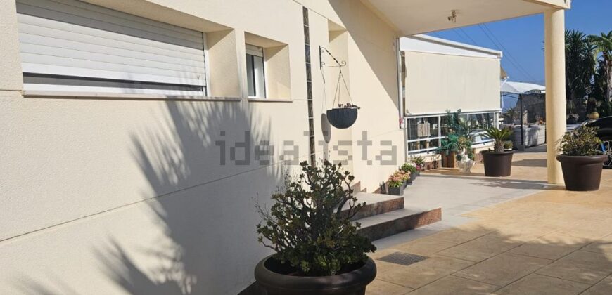 Chalet en el sur de Jijona