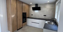 Chalet en Pueblo Acantilado (El Campello)