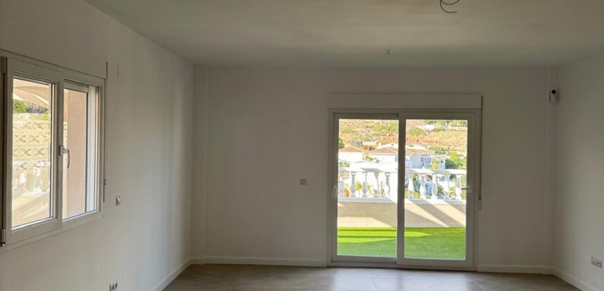 Chalet en Pueblo Acantilado (El Campello)