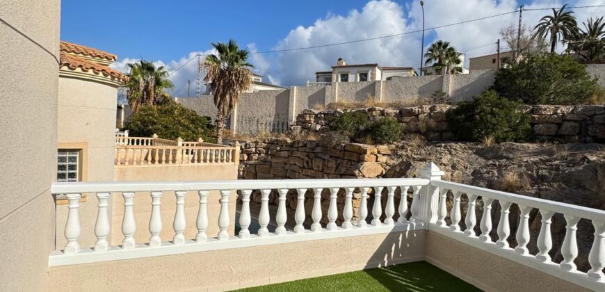 Chalet en Pueblo Acantilado (El Campello)