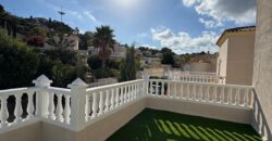 Chalet en Pueblo Acantilado (El Campello)